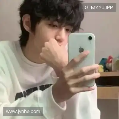 韶靓影